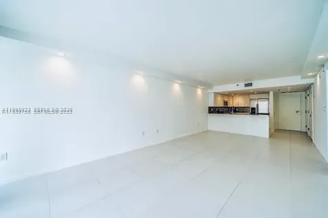 555 NE 15th Street Miami FL 33132