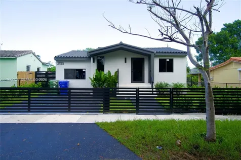 2155 SW 25th Terrace Miami FL 33133