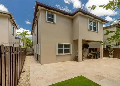 385 NE 36th Avenue Road Homestead FL 33033