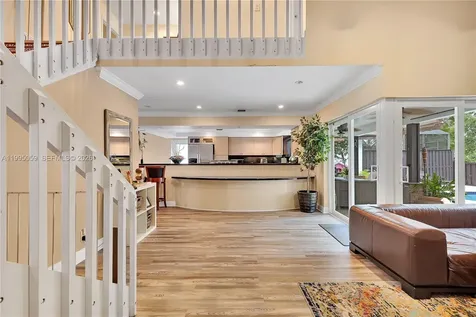 1610 W Sandpiper Circle Pembroke Pines FL 33026