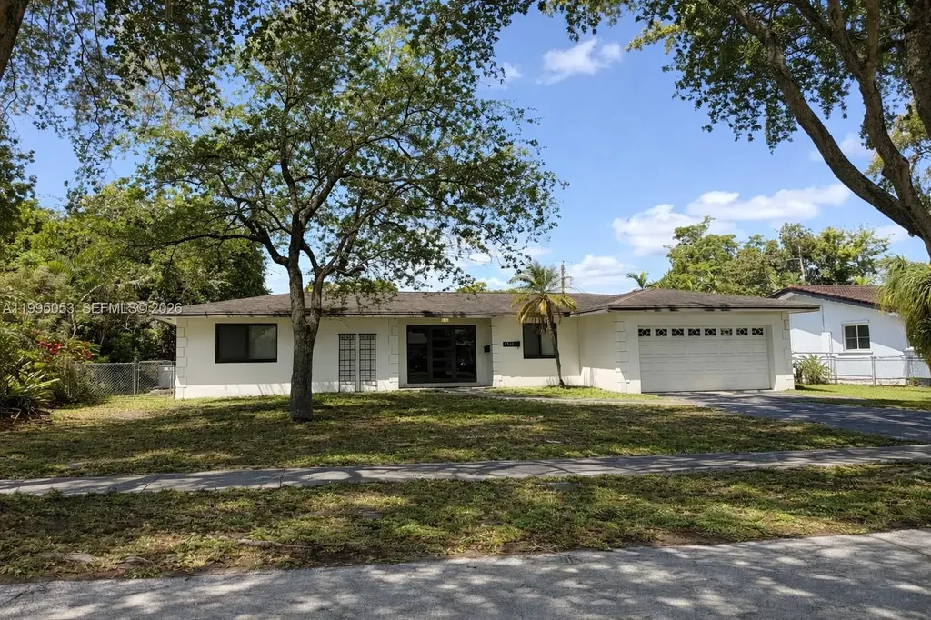 1341 NW 71st Avenue Plantation FL 33313