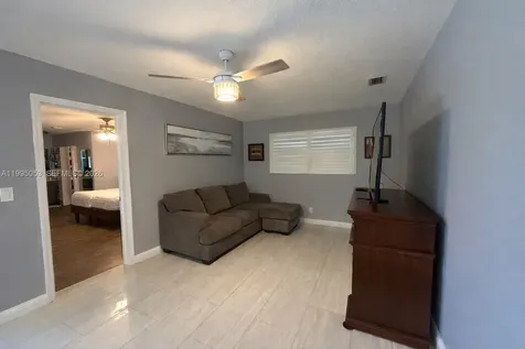 1341 NW 71st Avenue Plantation FL 33313