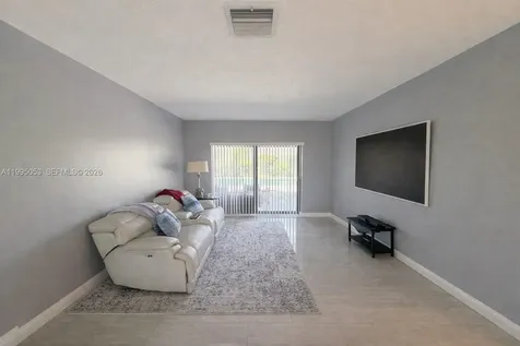 1341 NW 71st Avenue Plantation FL 33313