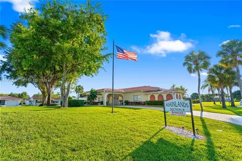 6802 NW 58th Court Tamarac FL 33321