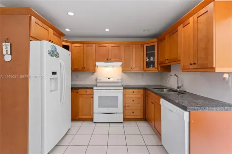 6802 NW 58th Court Tamarac FL 33321