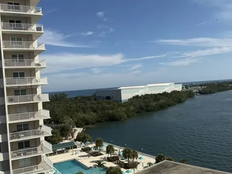 500 Bayview Drive Sunny Isles Beach FL 33160