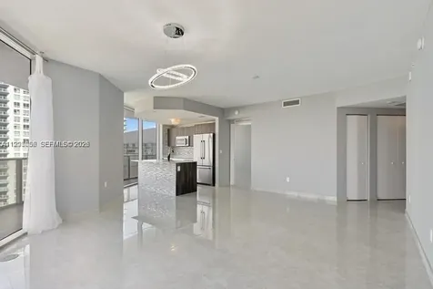 488 NE 18th Street Miami FL 33132