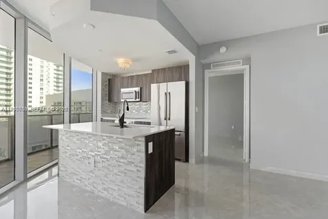 488 NE 18th Street Miami FL 33132