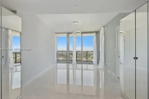 488 NE 18th Street Miami FL 33132