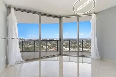 488 NE 18th Street Miami FL 33132