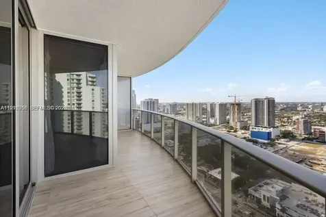 488 NE 18th Street Miami FL 33132