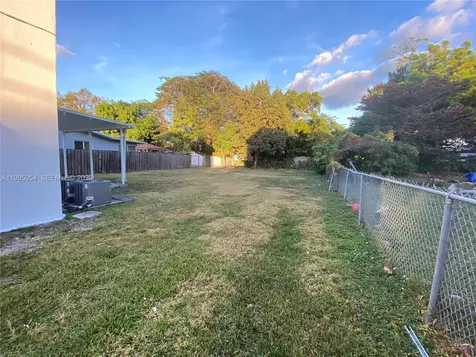 2833 SW 38th Avenue Miami FL 33134