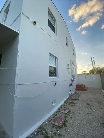 2833 SW 38th Avenue Miami FL 33134