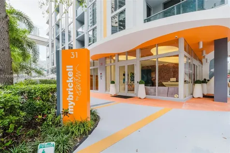 31 SE 6th Street Miami FL 33131