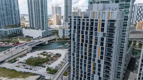 31 SE 6th Street Miami FL 33131