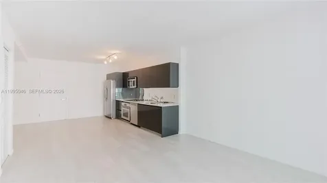 31 SE 6th Street Miami FL 33131