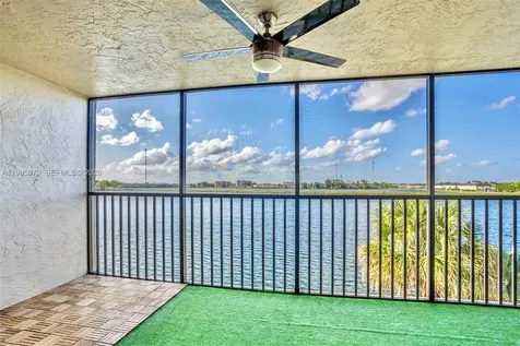 605 Ives Dairy Road Miami FL 33179