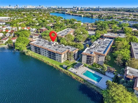 605 Ives Dairy Road Miami FL 33179