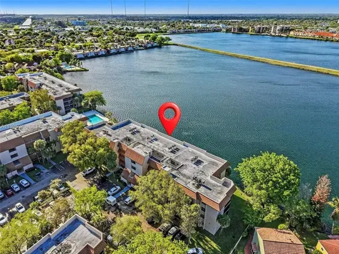 605 Ives Dairy Road Miami FL 33179