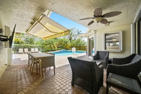 11021 NW 7th Street Plantation FL 33324