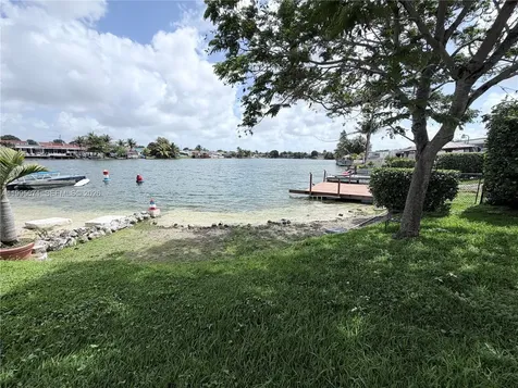 7725 W 10th Avenue Hialeah FL 33014