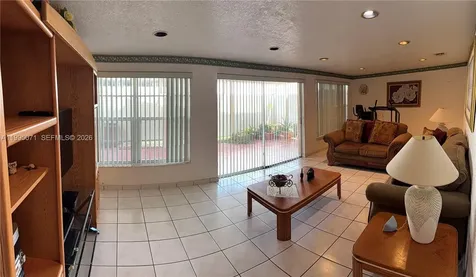 7725 W 10th Avenue Hialeah FL 33014