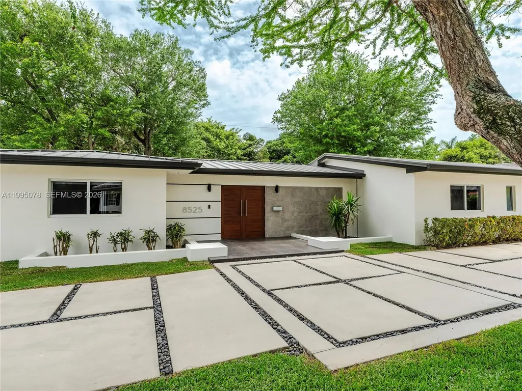 8525 SW 54th Court Miami FL 33143