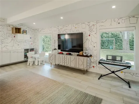 8525 SW 54th Court Miami FL 33143