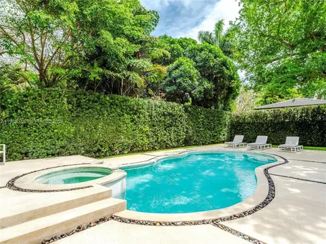 8525 SW 54th Court Miami FL 33143