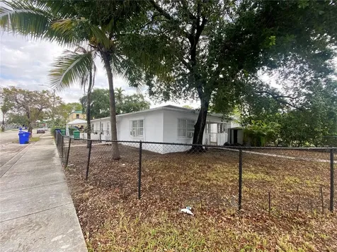5905 NW 3rd Avenue Miami FL 33127