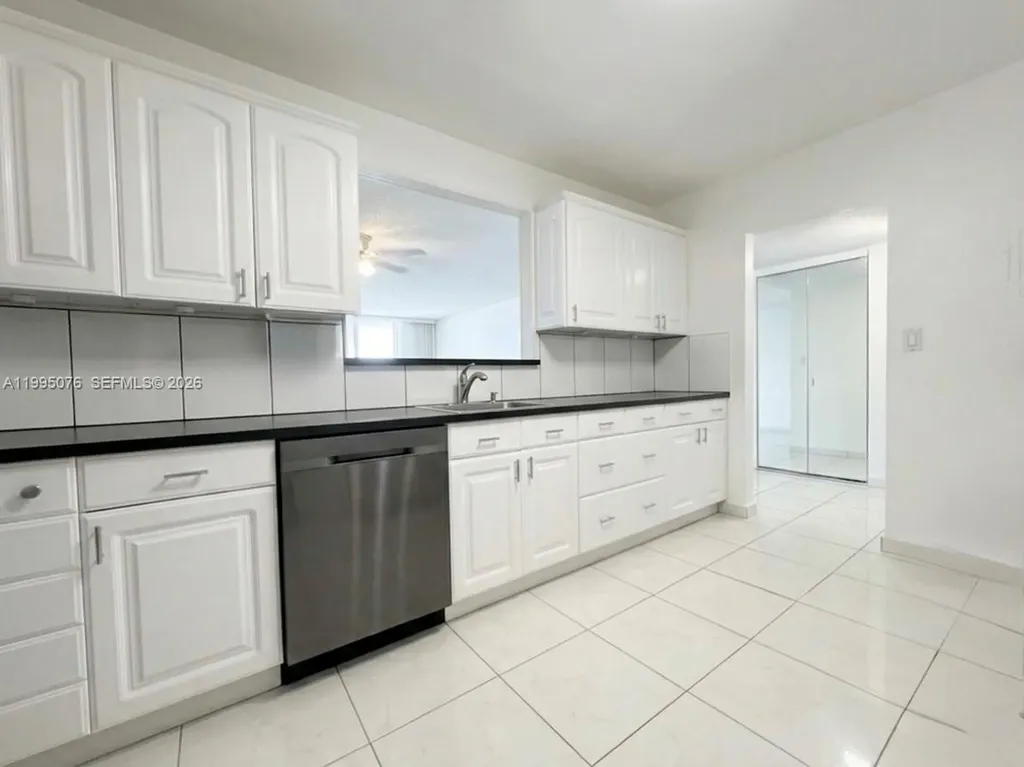 3800 S Ocean Drive Hollywood FL 33019