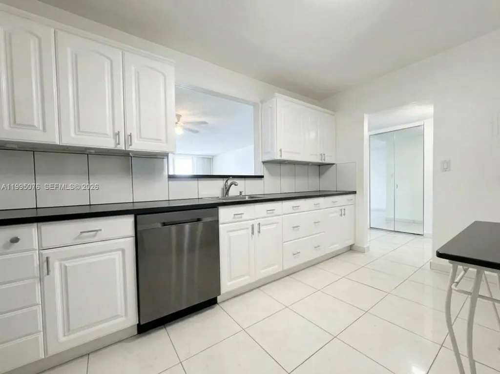 3800 S Ocean Drive Hollywood FL 33019