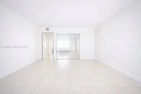 3800 S Ocean Drive Hollywood FL 33019