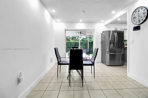 2330 W 6th Court Hialeah FL 33010