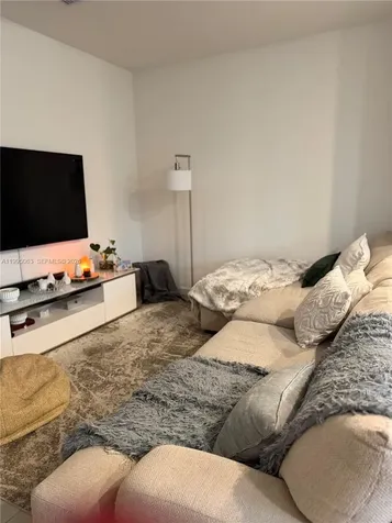 2371 NW 122nd Terrace Miami FL 33167