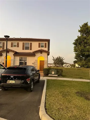 2371 NW 122nd Terrace Miami FL 33167