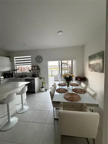 2371 NW 122nd Terrace Miami FL 33167