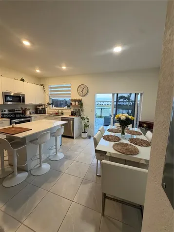 2371 NW 122nd Terrace Miami FL 33167