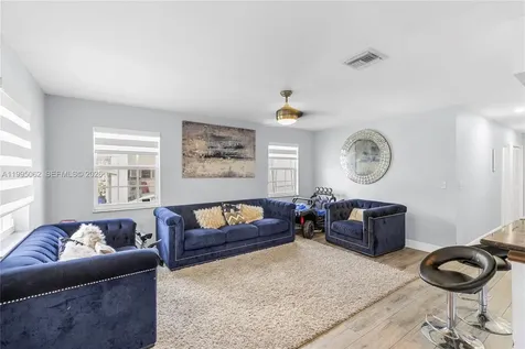6330 Funston Street Hollywood FL 33023