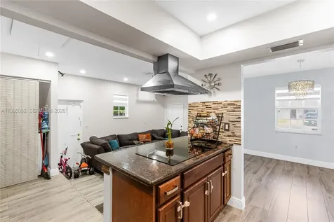 6330 Funston Street Hollywood FL 33023