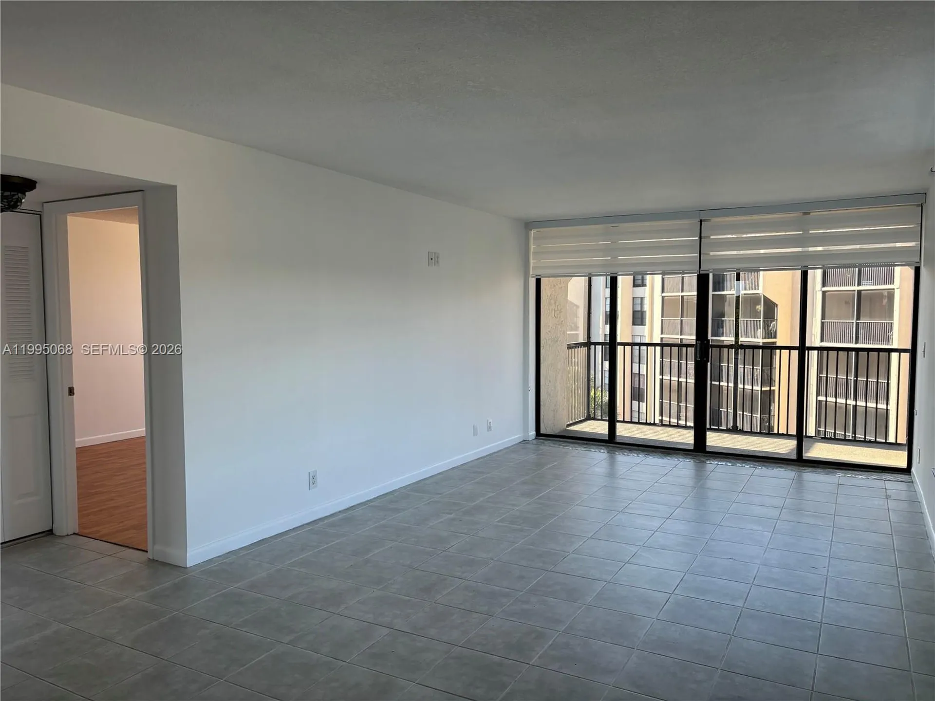 21 Royal Palm Way Boca Raton FL 33432