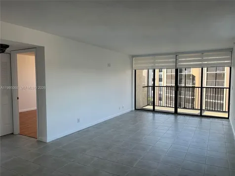 21 Royal Palm Way Boca Raton FL 33432