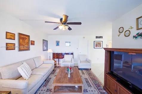 9150 Lime Bay Boulevard Tamarac FL 33321