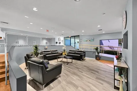 9150 Lime Bay Boulevard Tamarac FL 33321