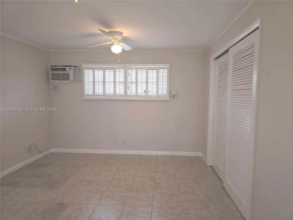 1723 Thomas Street Hollywood FL 33020