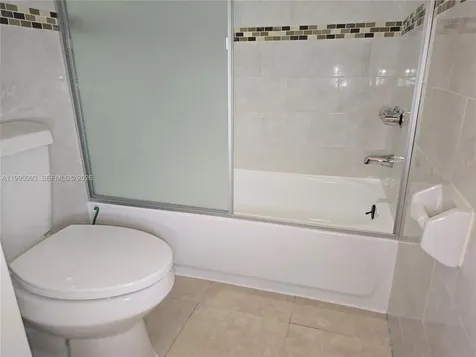 1723 Thomas Street Hollywood FL 33020