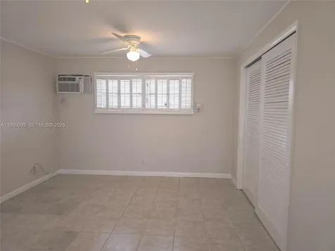 1723 Thomas Street Hollywood FL 33020