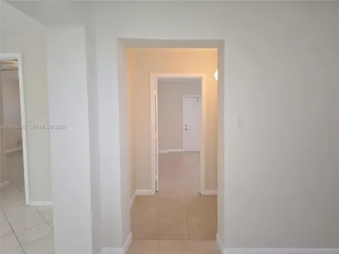 1723 Thomas Street Hollywood FL 33020
