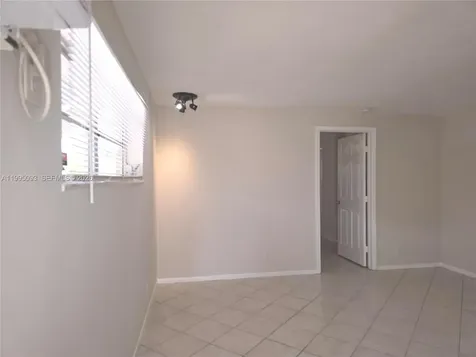 1723 Thomas Street Hollywood FL 33020