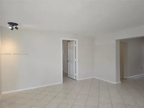 1723 Thomas Street Hollywood FL 33020